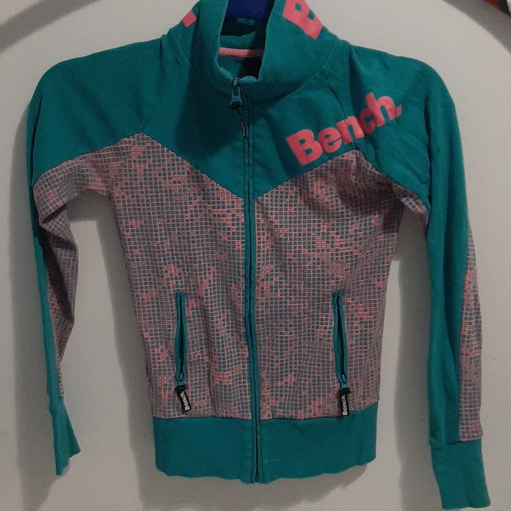 Bench sweater